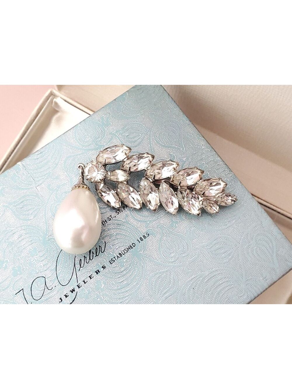Vintage Silver-Tone Marquise & Round Rhinestones Faux Pearl Drop Brooch